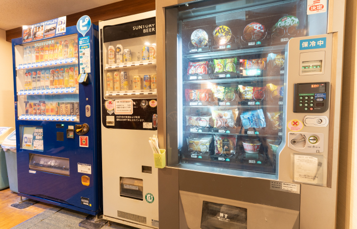 2F 自販機コーナー