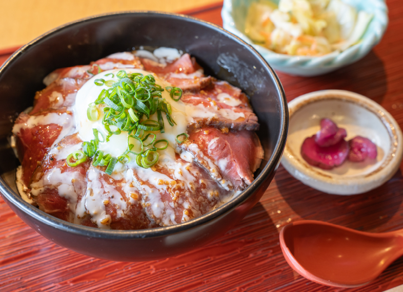 ローストビーフ丼