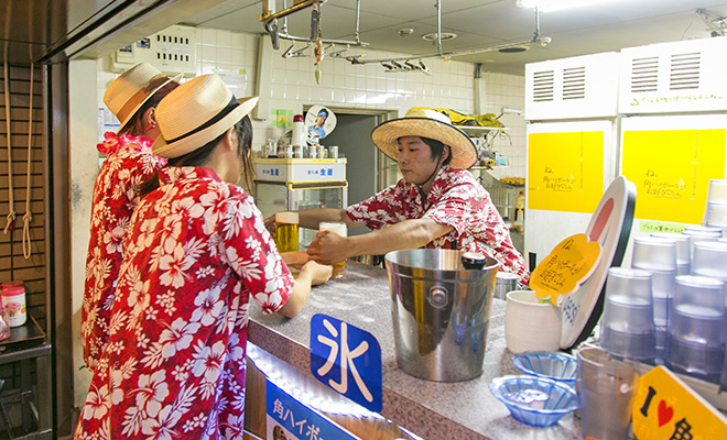 プラザホテル豊田屋上ビアガーデン全景